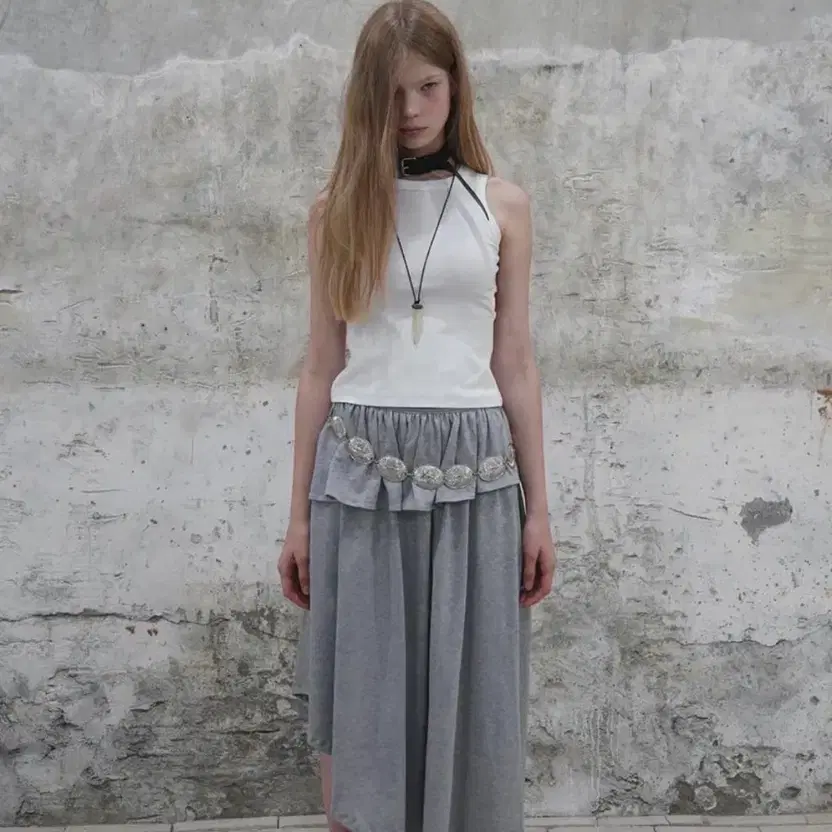 새상품)데어드 tilt skirt m사이즈