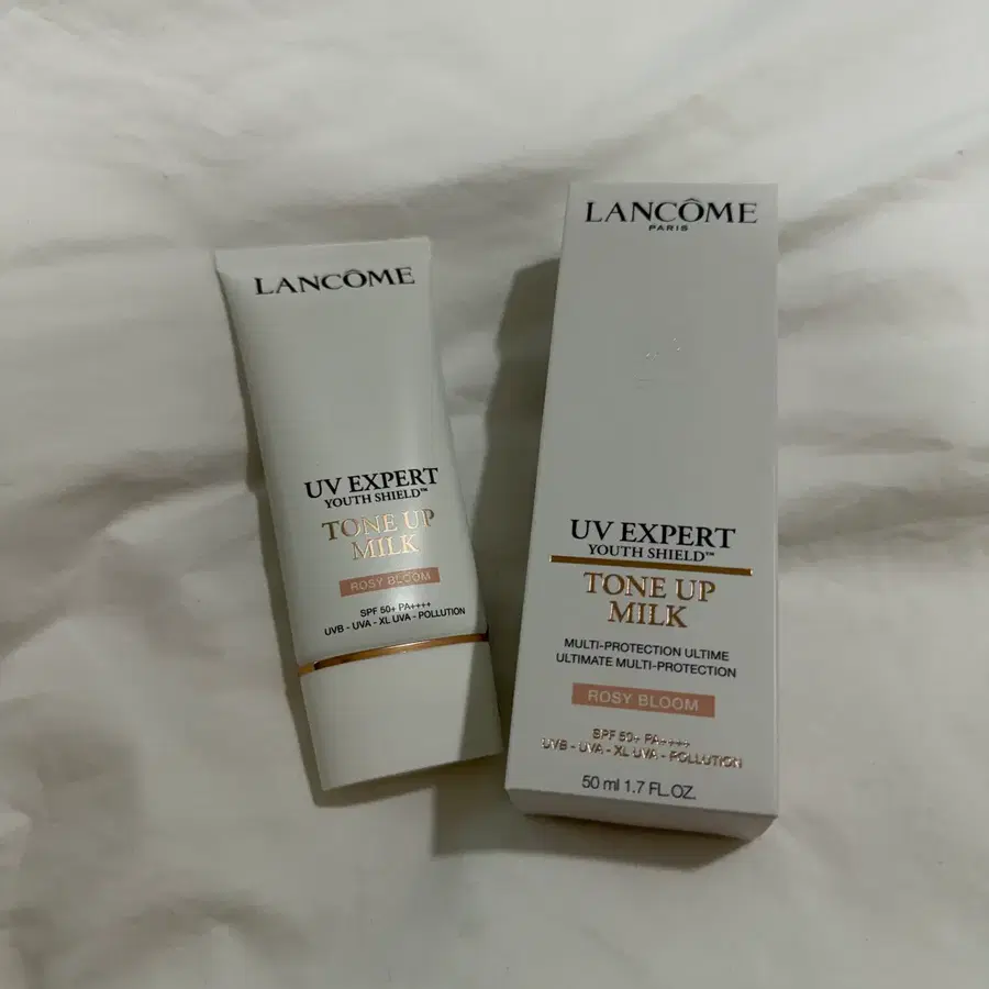 랑콤 유브이 엑스퍼트 톤업밀크 로지블룸 50ml (새상품)