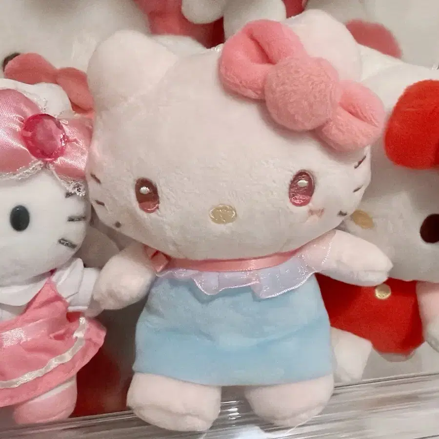 키티 인형