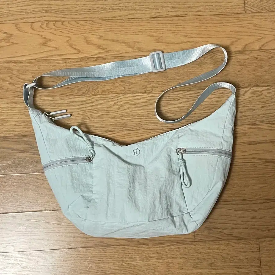룰루레몬 lululemon 정품 크로스백 메신저백