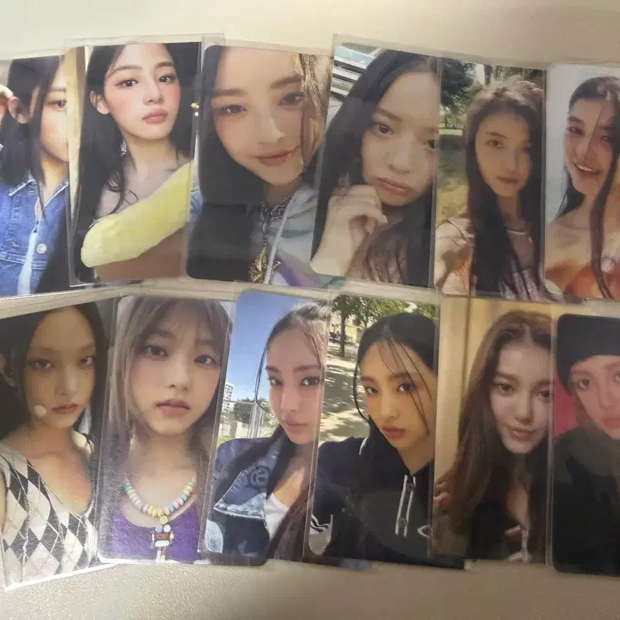 뉴진스 포카 팝니다!