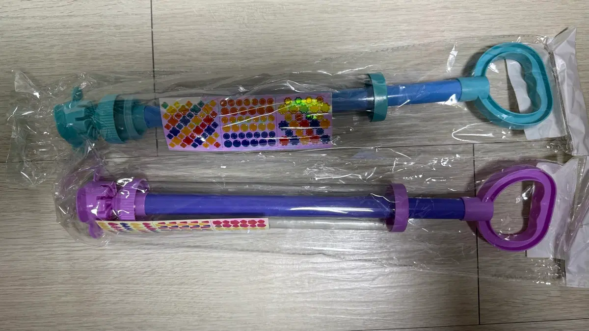 회전하는 물대포 물총 2개 (블루, 퍼플)