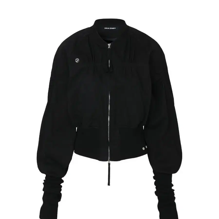 페인오어플레져 SARA SHIRRING JUMPER CASUAL JACKET