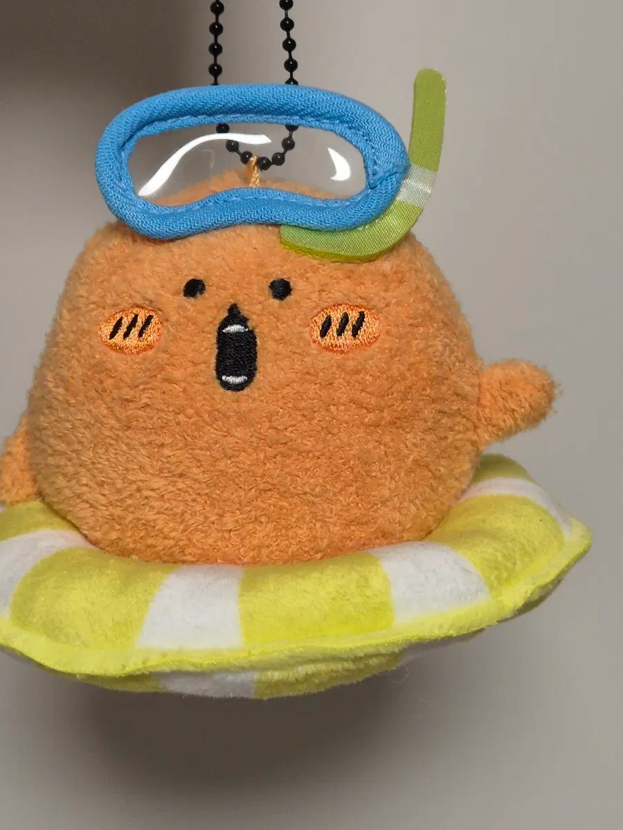 농담곰 두더지고로케 튜브 마스코트