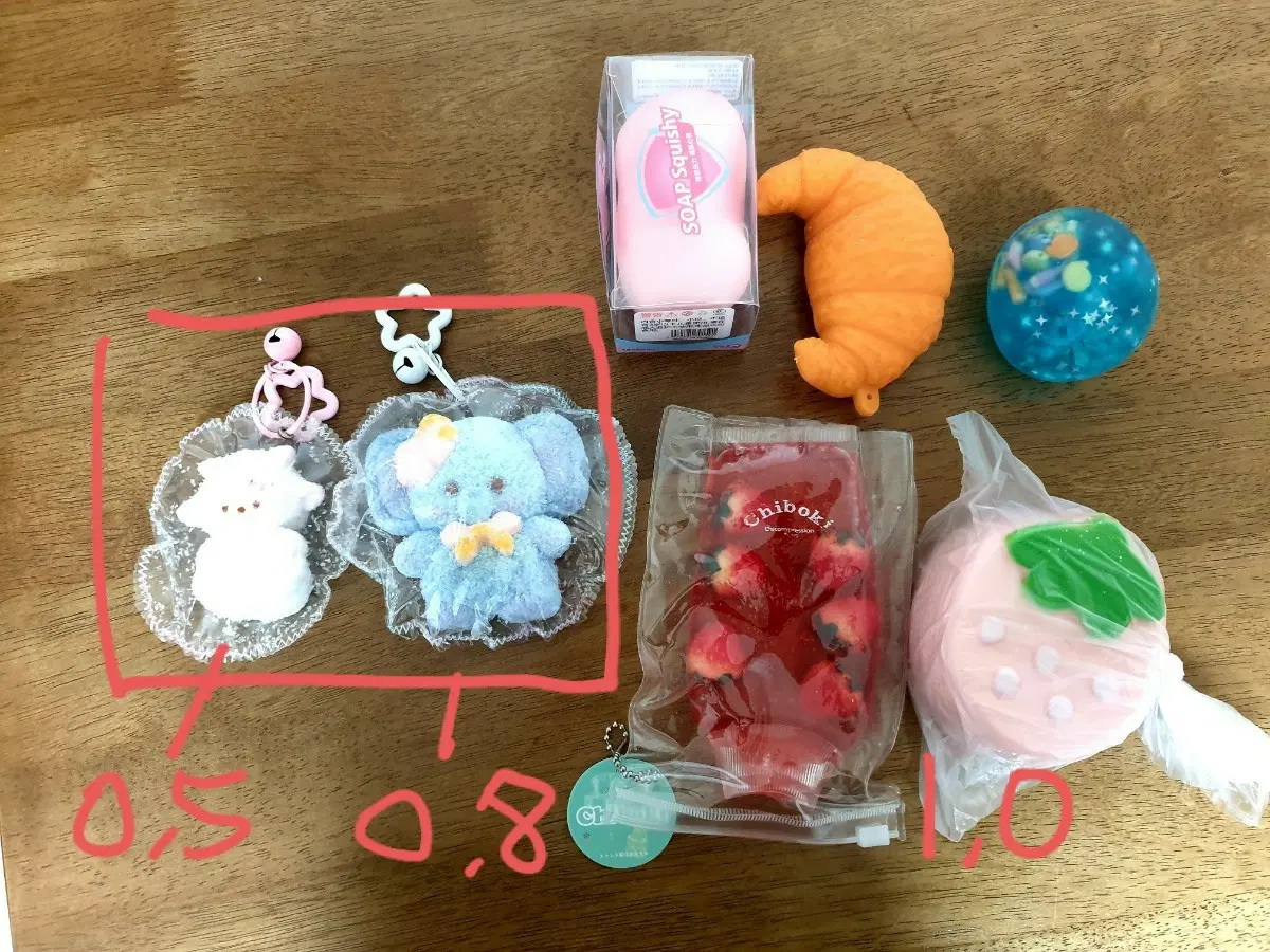 말랑이, 스퀴시, 크런치 판매