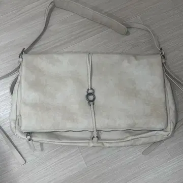 SCULPTOR folded slouchy bag ivory 스컬프터 folded slouchy bag