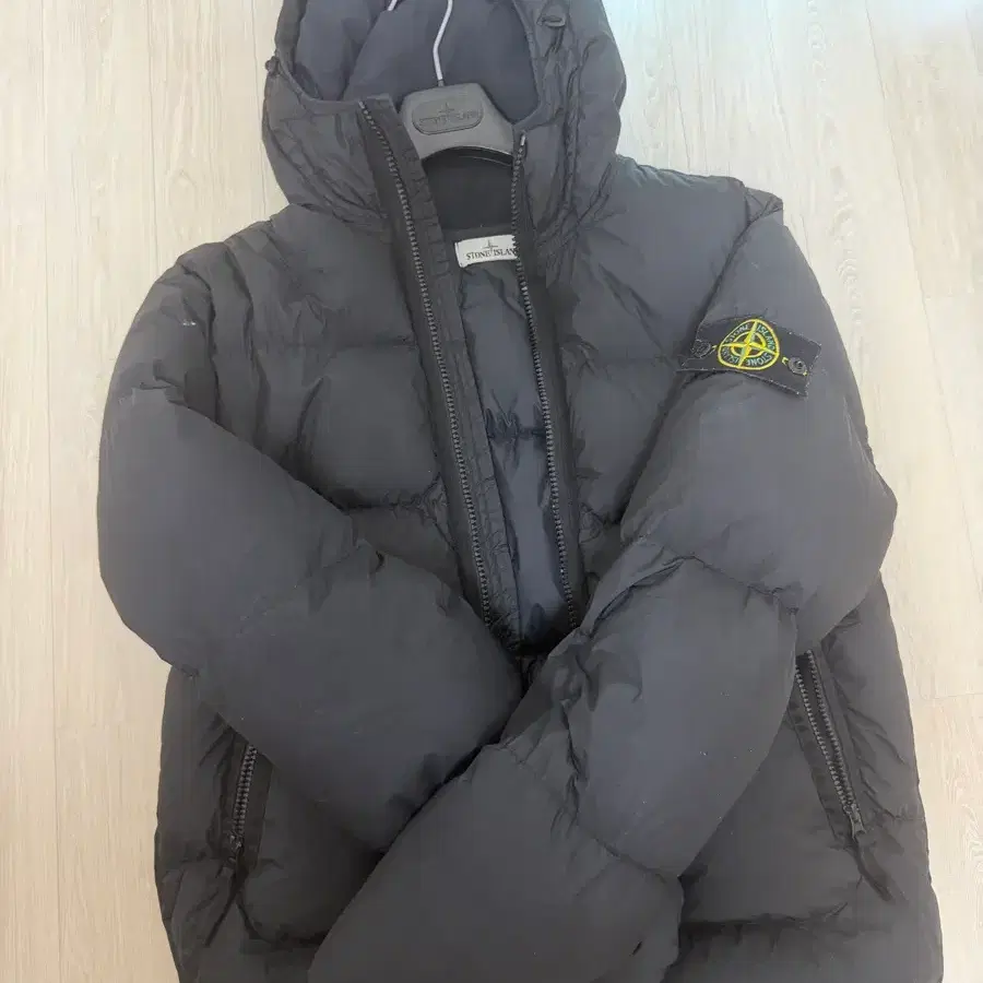 크링클랩스 패딩 블랙 (편집샵판 정품)