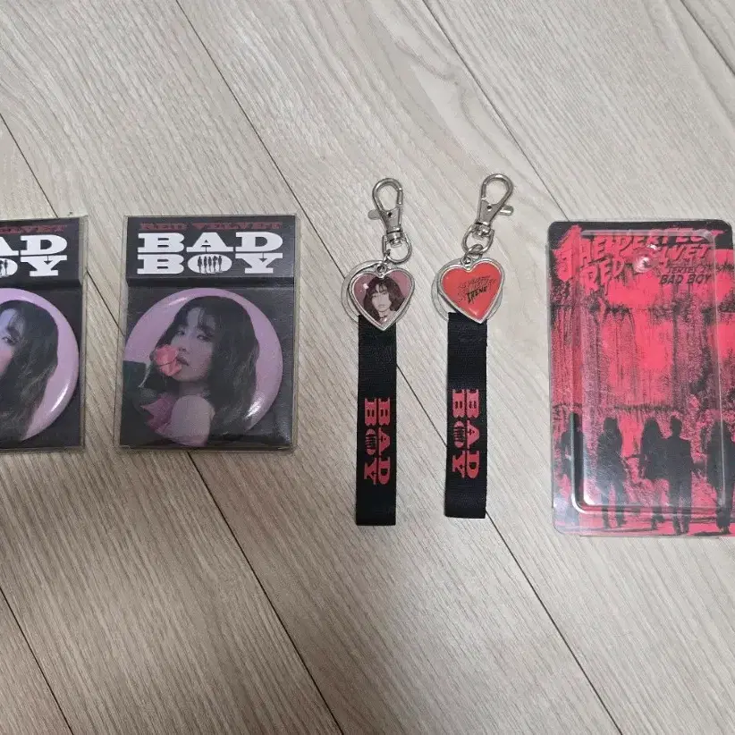 레드벨벳 아이린  배드보이 엠디 키링 거울 일괄