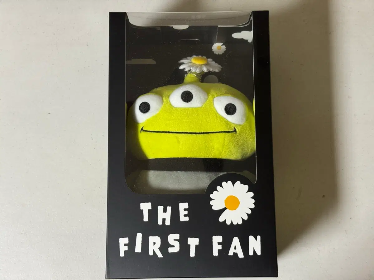 피스마이너스원 x 토이 스토리 더 퍼스트팬 스탠딩 플러시 인형 알린