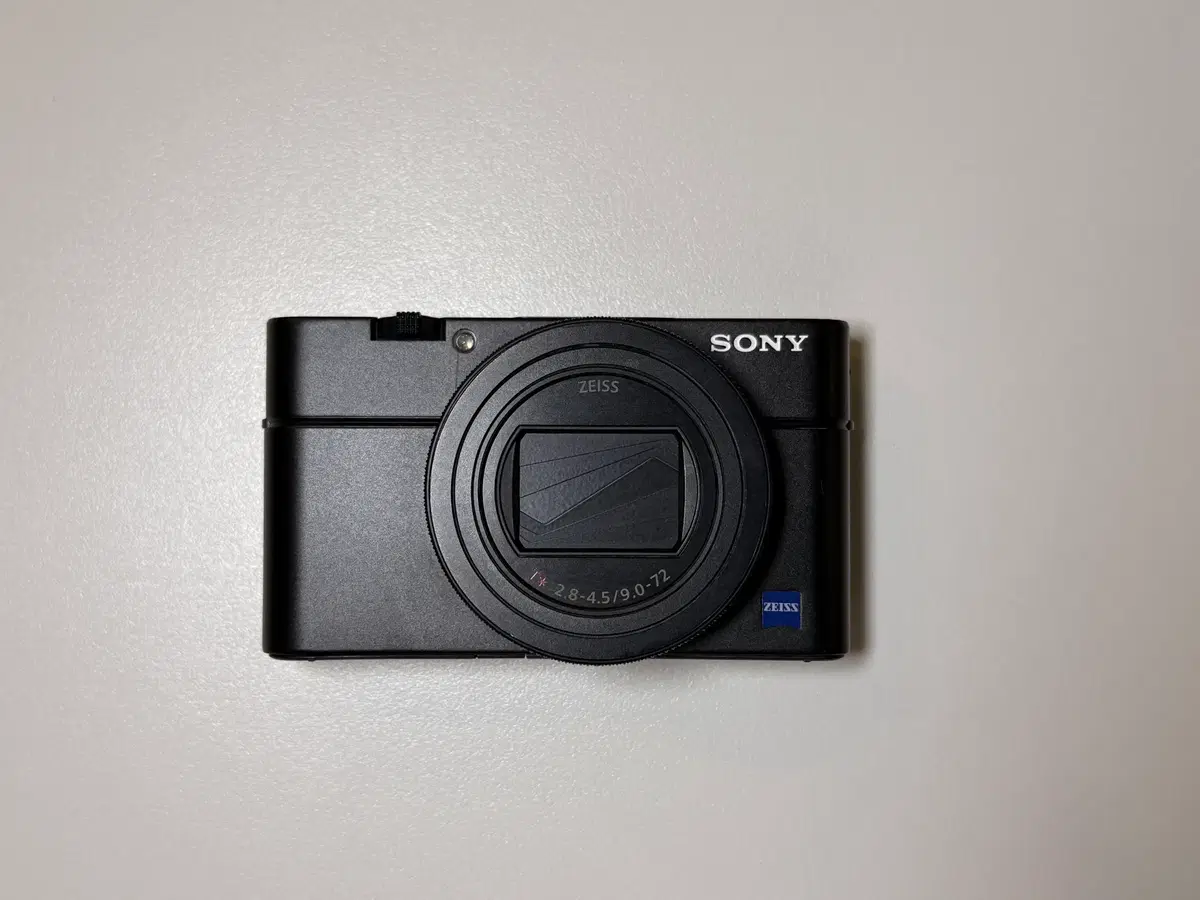소니 RX100 M6 풀박스 입니다