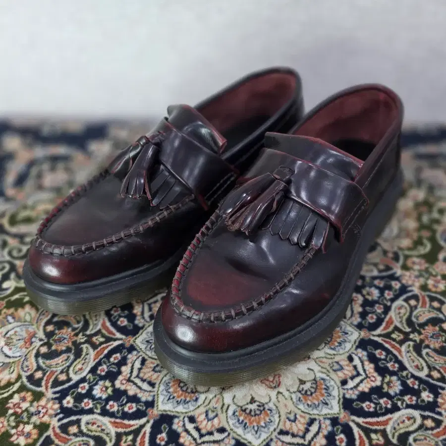 미사용) 닥터마틴 아드리안 태슬 로퍼 체리레드 DR. MARTENS