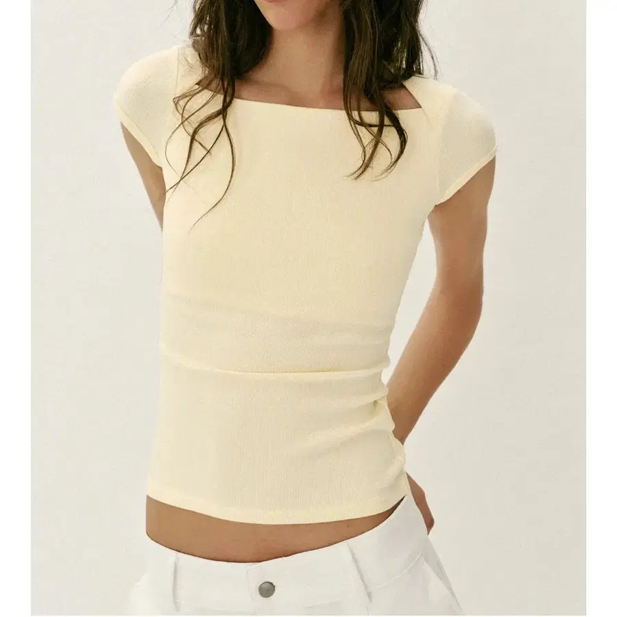 자라 ZARA 스퀘어넥 티셔츠 노랑