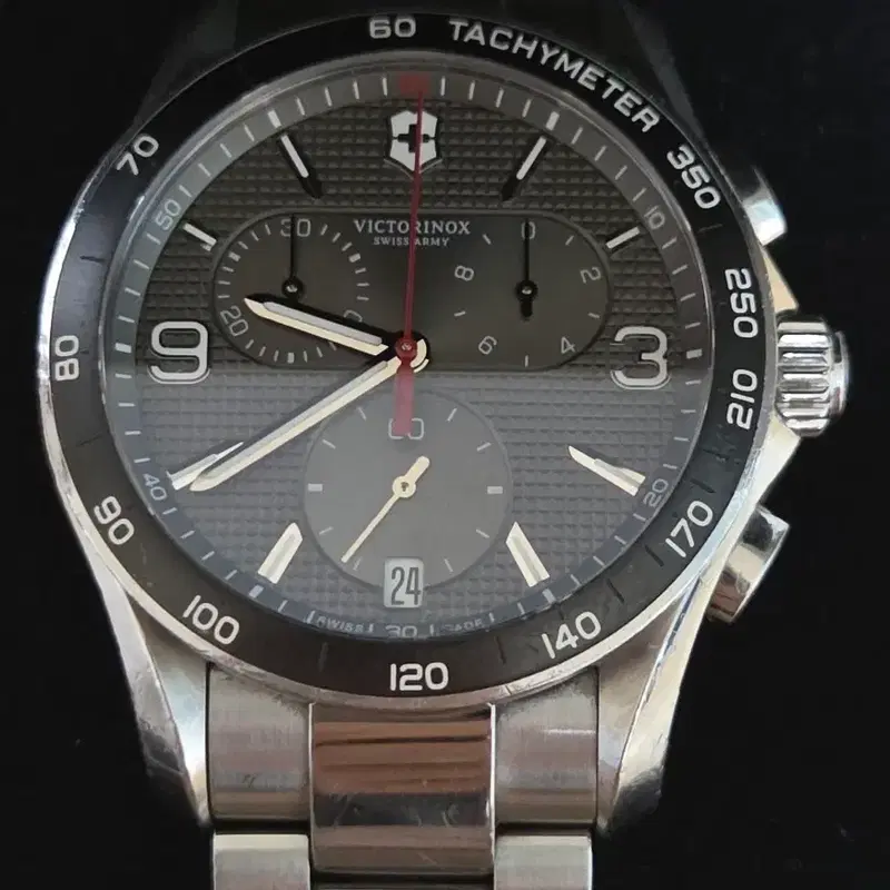 빅토리녹스 스위스아미 크르노클래식 42mm 쿼츠 시계