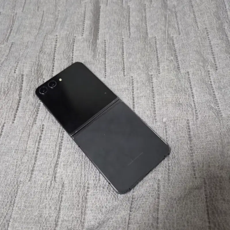갤럭시Z 플립5 256GB 그라파이트