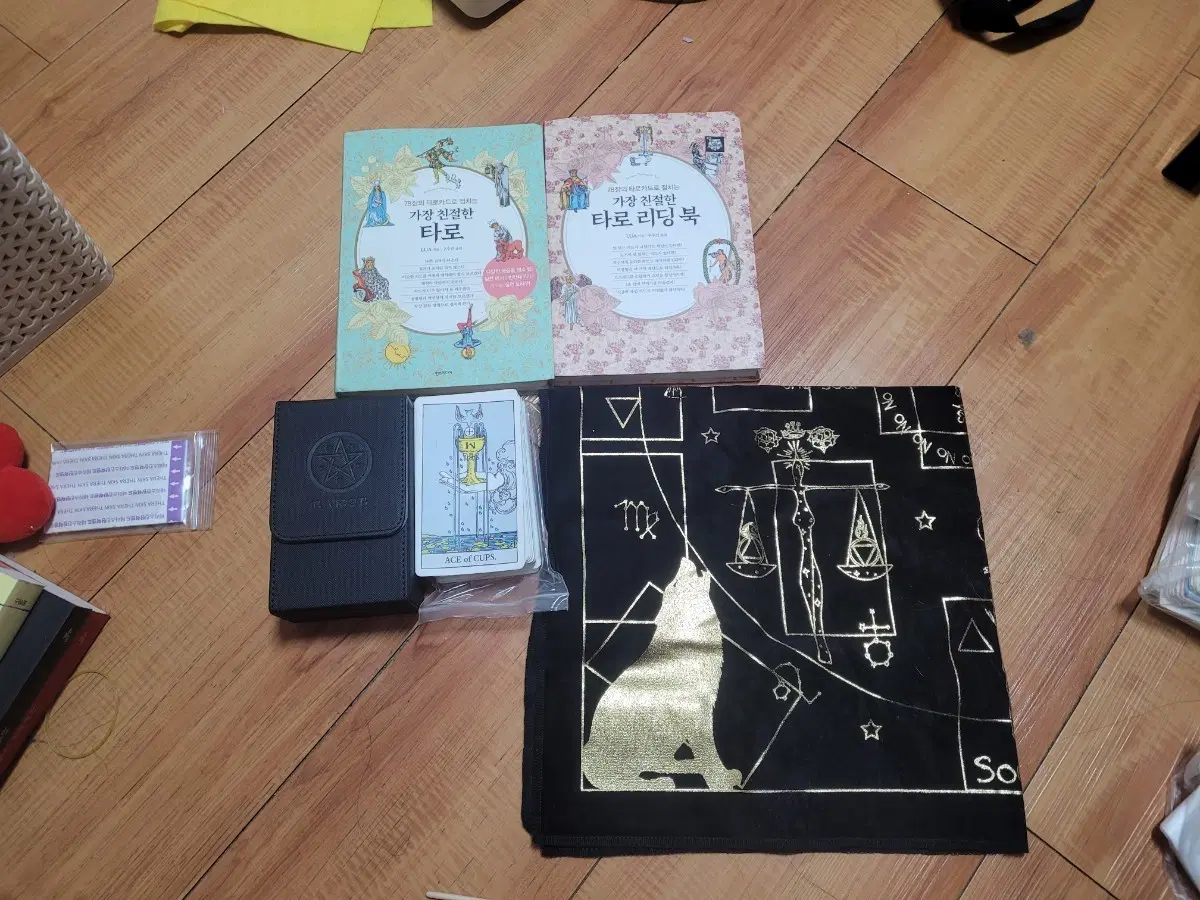 가장 친절한 타로 카드 & 리딩북 세트