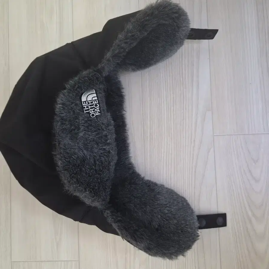 노스페이스 방한 모자
