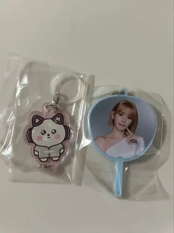 LE SSERAFIM 사쿠라 POPUP 가챠 2종 세트