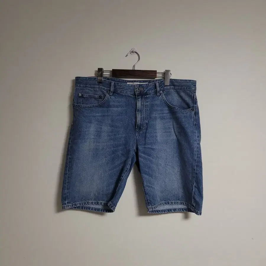 (38) LACOSTE 라코스테 청반바지 슬림핏