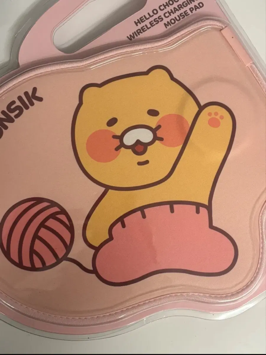 [새상품] 춘식이 고속충전 마우스패드 핑크