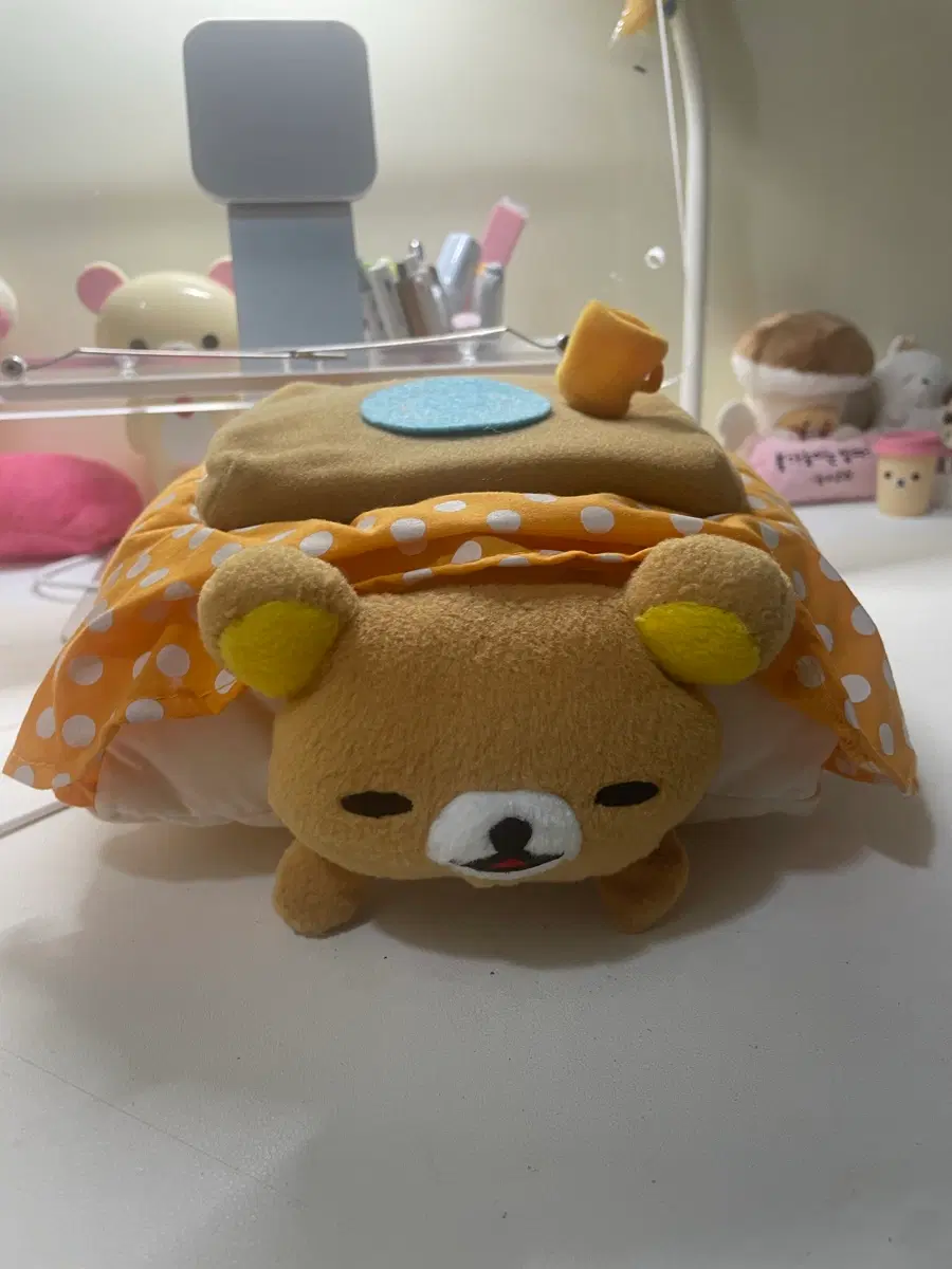 리락쿠마 코타츠 인형