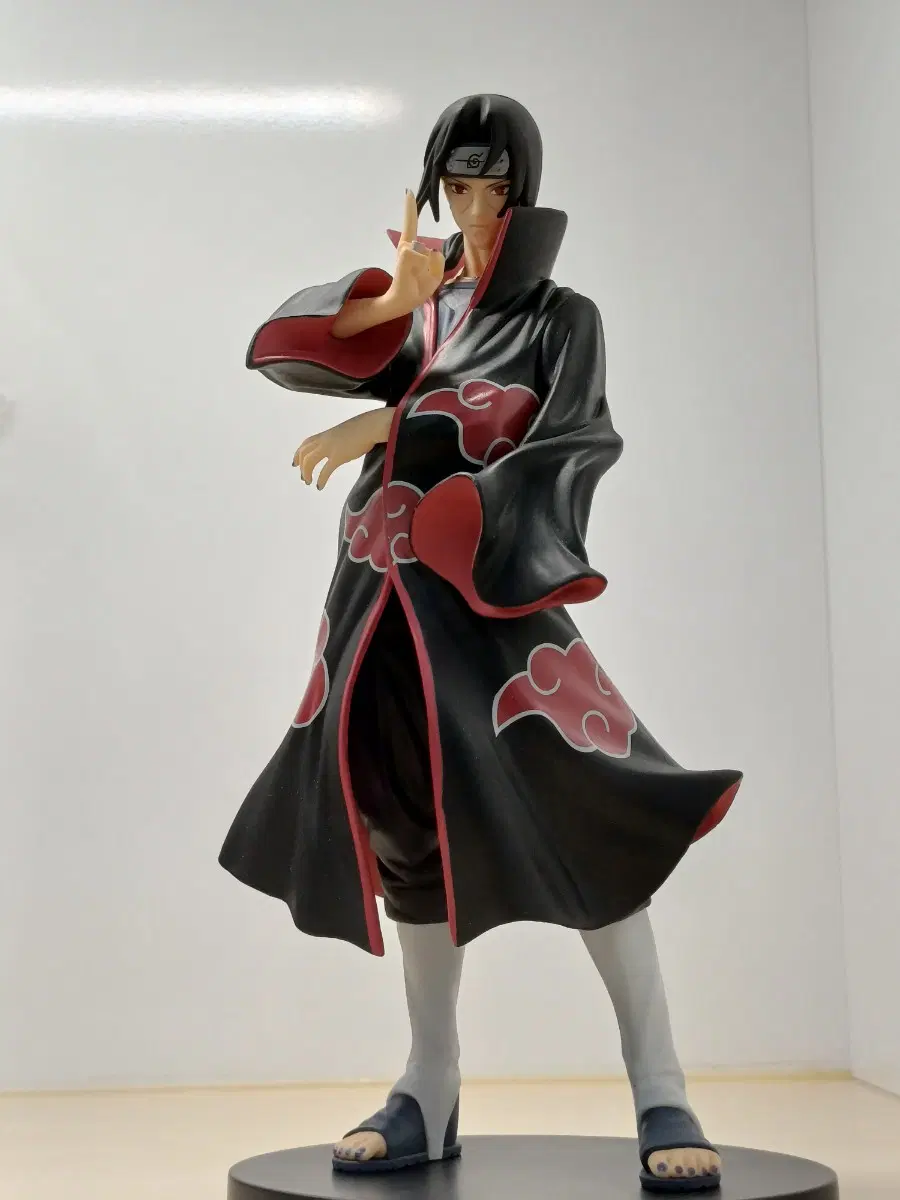 반프레스토 우치하 이타치 피규어