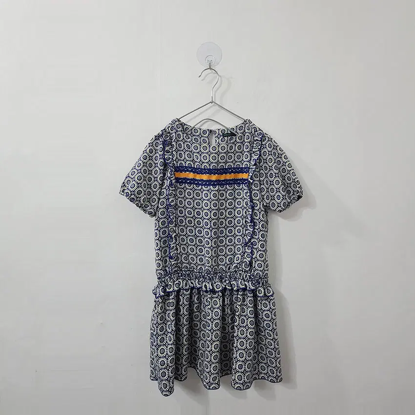 (여아동)베네통 원피스130사이즈/아804