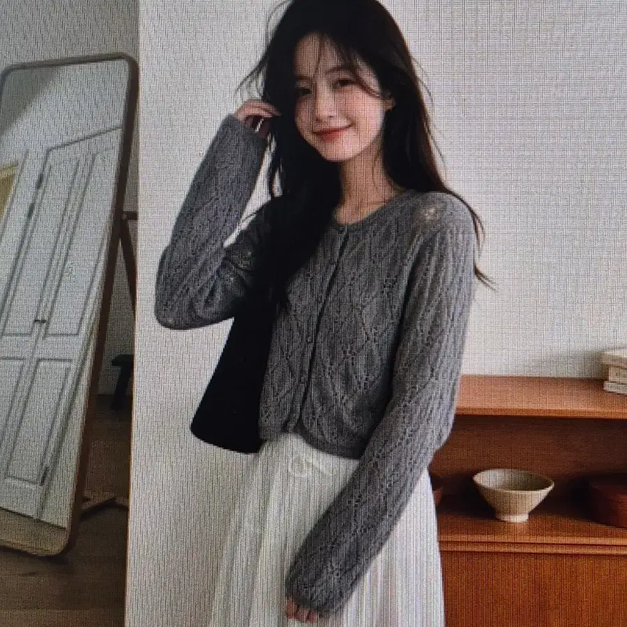 (해외배송)크롭 펀칭 가디건 2컬러