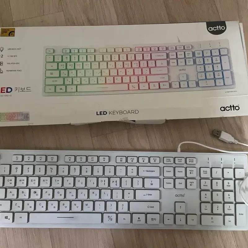 엑토 actto led 키보드 화이트 kbd-42