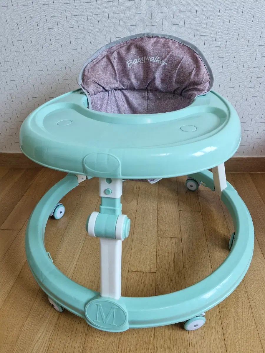 접이식 베이비워커 보행기, 세척완료, 기능정상