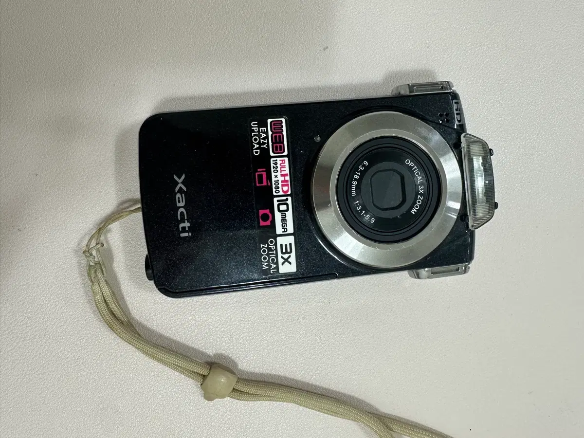 산요 작티 디지털 카메라