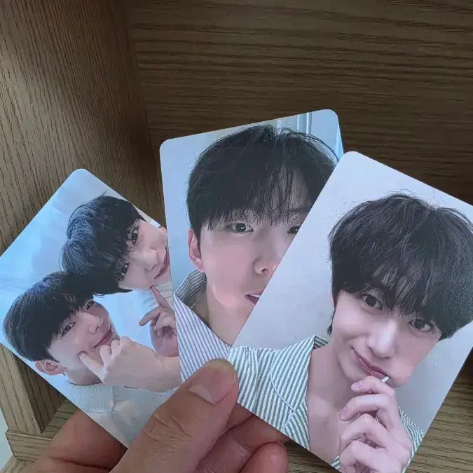 몬스타엑스 기현 형원 올리브영 타이트닝 포카
