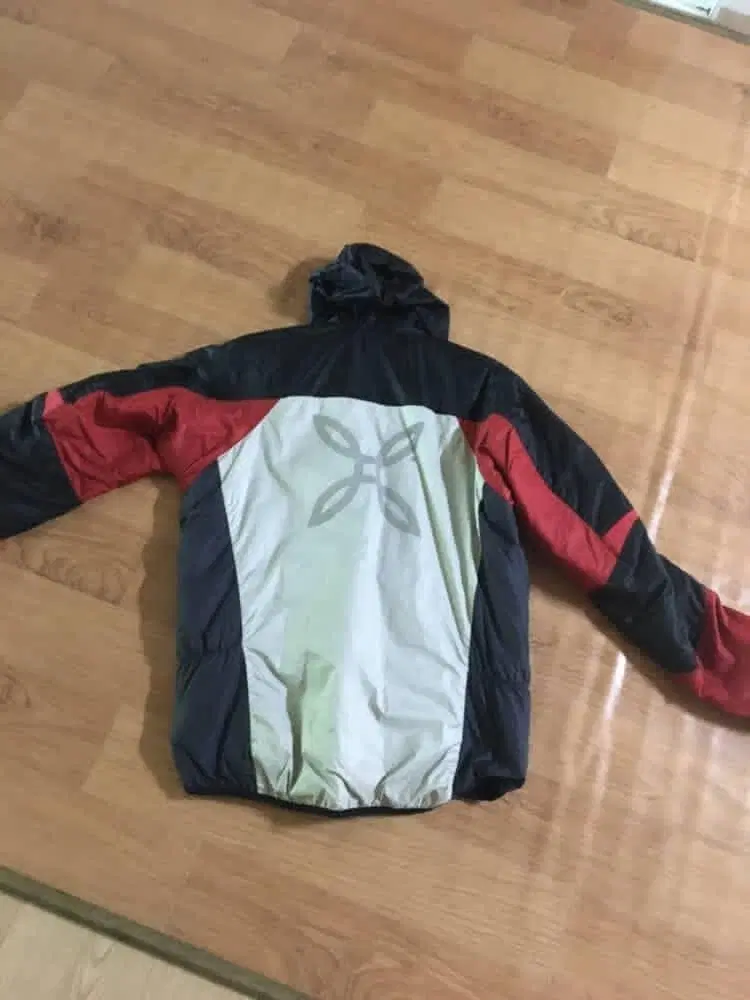 몬츄라스카이자켓