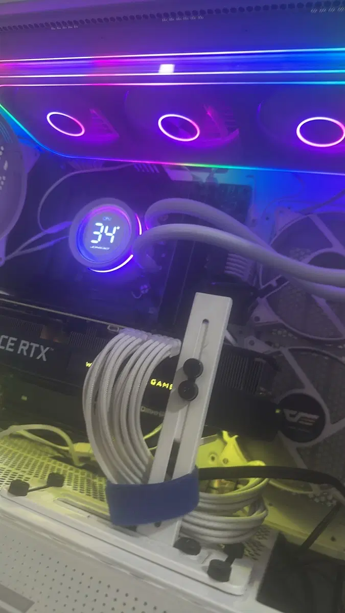 12700k 3070ti 32gb 2T 1050w본체 팔아요