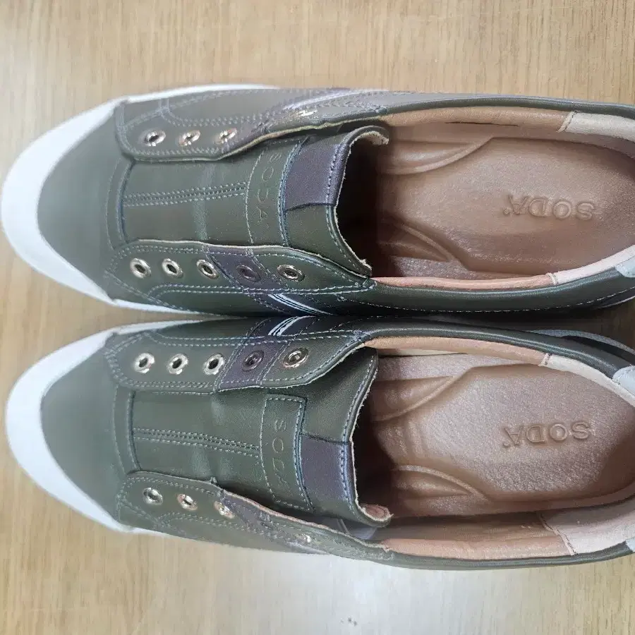 소다 스니커즈