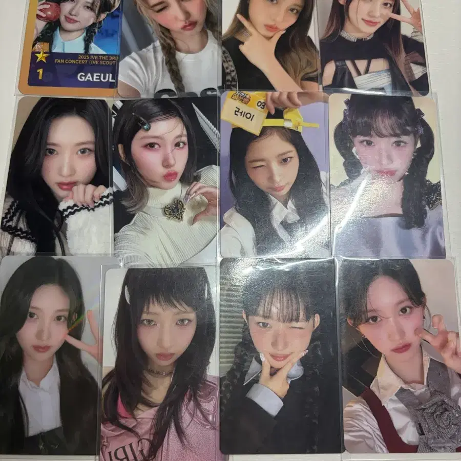 아이브 포카 일괄로 팝니다 (약 64장)