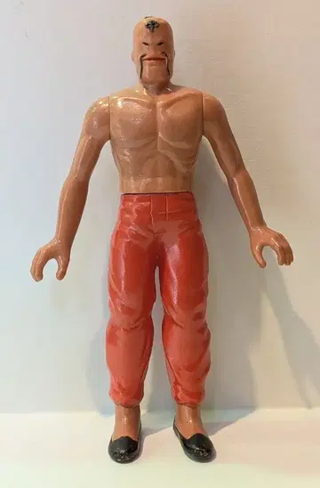 반다이 라면맨 145mm