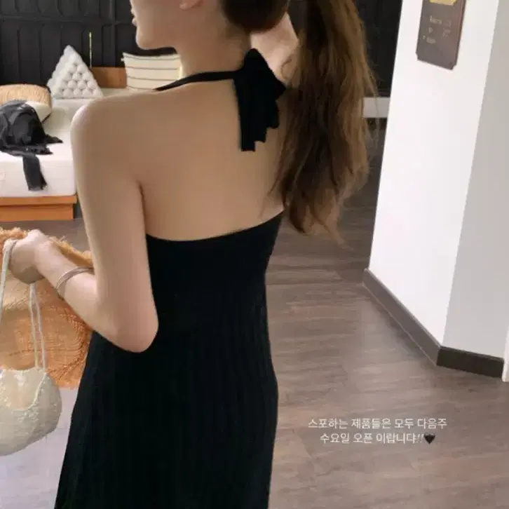 (새상품) 온드민 리프 홀터넥 원피스
