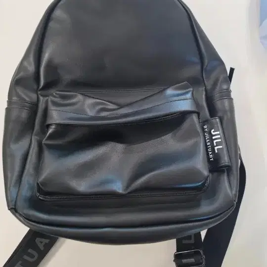 질바이질스튜어트 블랙 가죽백팩
