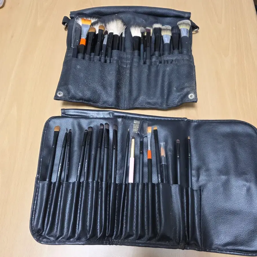 MAC, ESYOAO 메이크업 브러쉬 세트 파우치 포함 일괄 판매