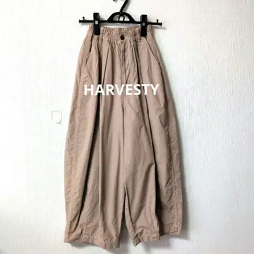 HARVESTY 별주 크롭 서커스 팬츠 베이지