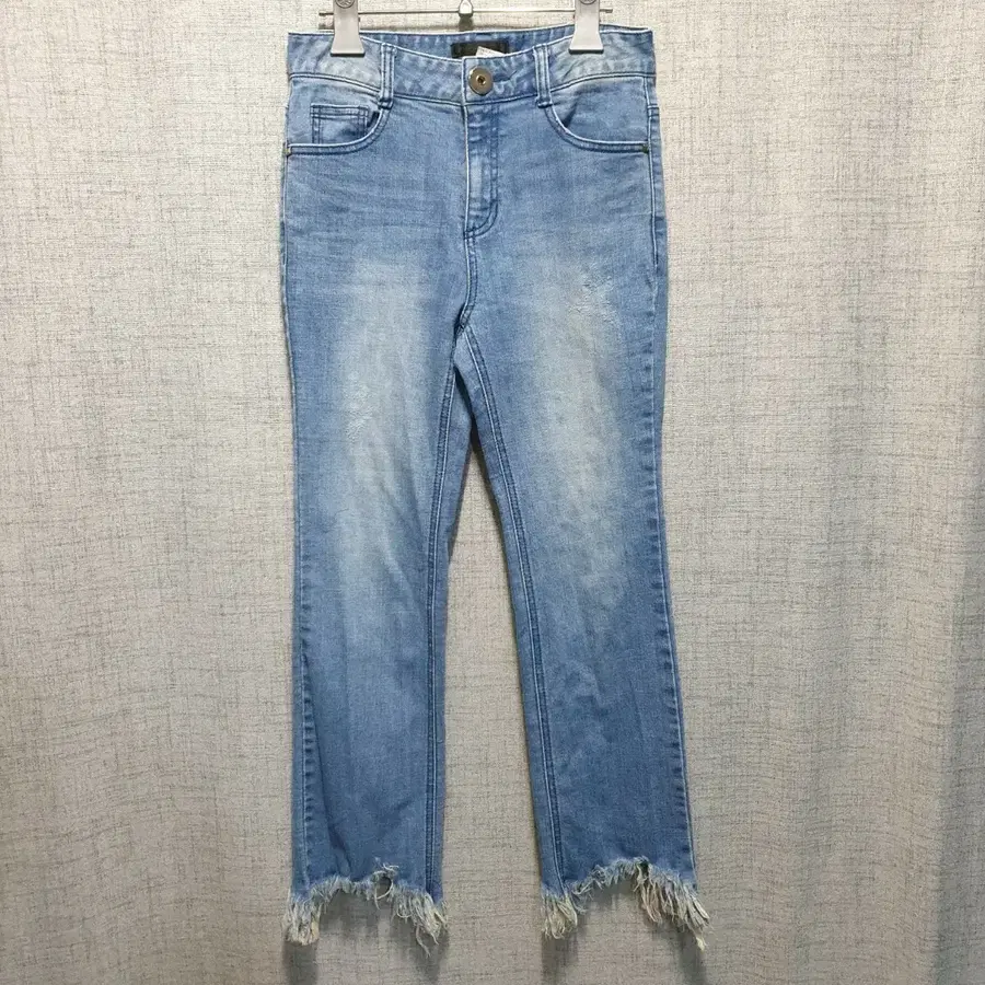 씨씨콜렉트 연청 부츠컷 데님 팬츠 크롭진 55