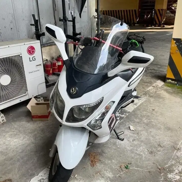 보이져125