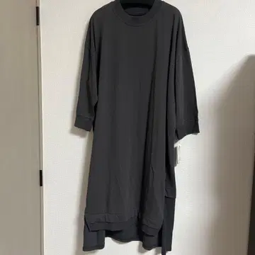 레이어드 스타일 롱 원피스 차콜 그레이