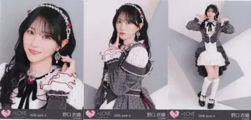 =LOVE 2026년 6월 랜덤 브로마이드 노구치 이오리 2026 June-II (연말 가요 방송 2025 의상) 3종 컴프