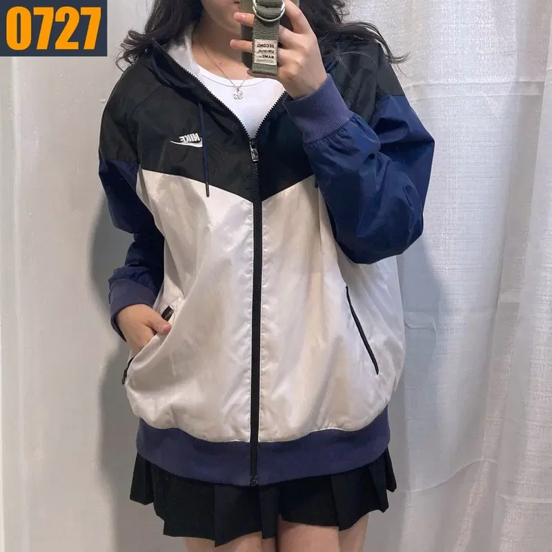 100 NIKE 나이키 배색 윈드러너 바람막이 자켓 아우터