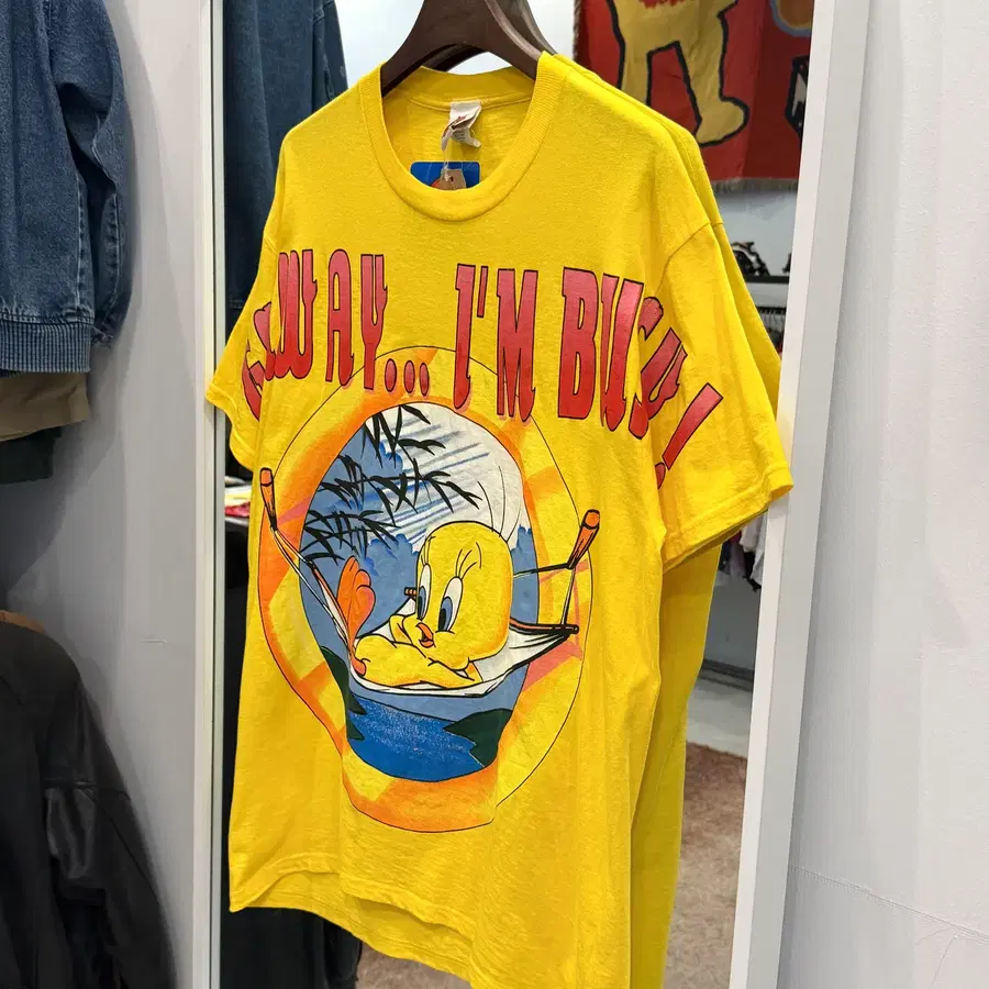(deadstock) 90s Looney Tunes 루니툰즈 트위티 티셔츠 (made in USA)