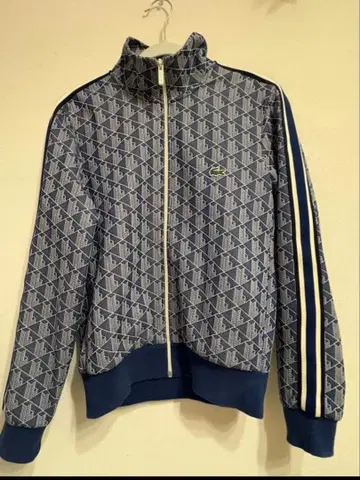 LACOSTE 모노그램 패턴 트랙 자켓 FR3