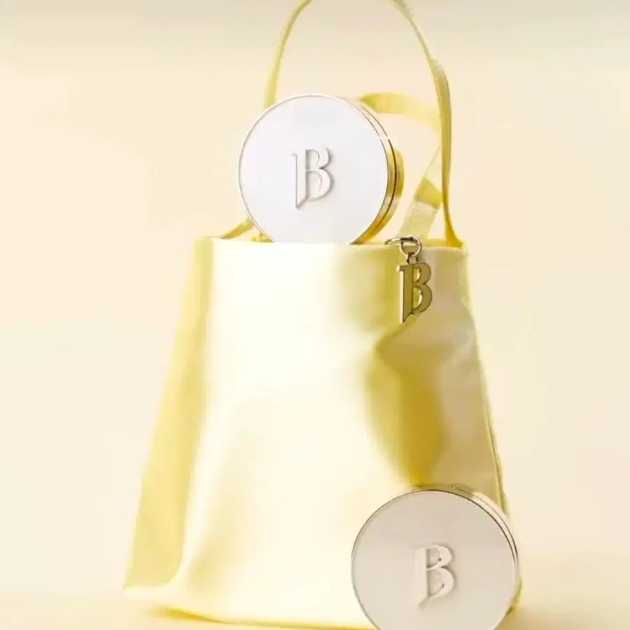 바닐라코 커버리셔스 옐로우 미니백