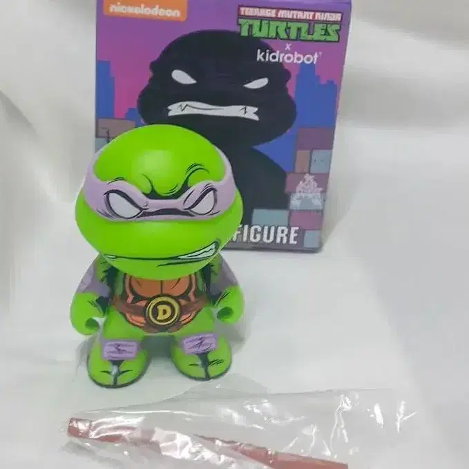 kidrobot 키드로봇 닌자거북이 wave2 도나텔로 더니