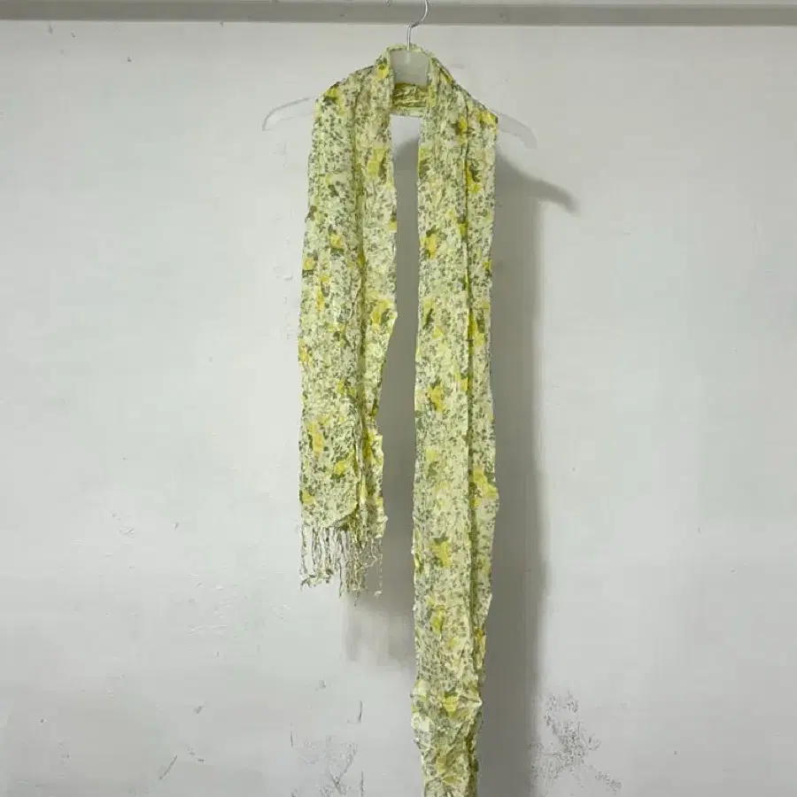 vtg scarf